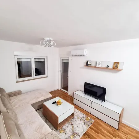 Valentina Apartment *